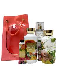 Picture of Bath and Body Work Brightest Bloom - Gift Bag Set - Fragrance Mist, Body Lotion, Body Wash and Hand Cream